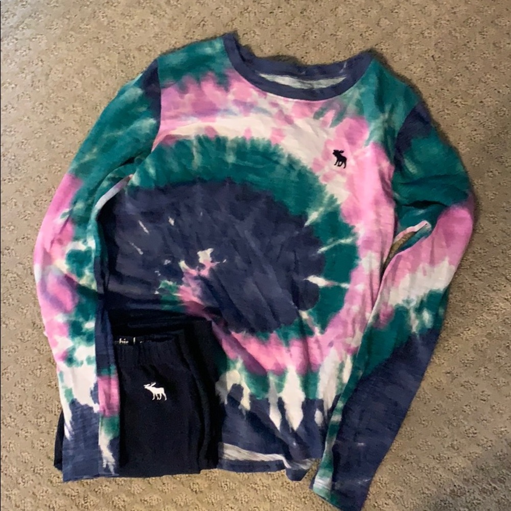 KIDS Hollister leggings and long sleeve shirt set